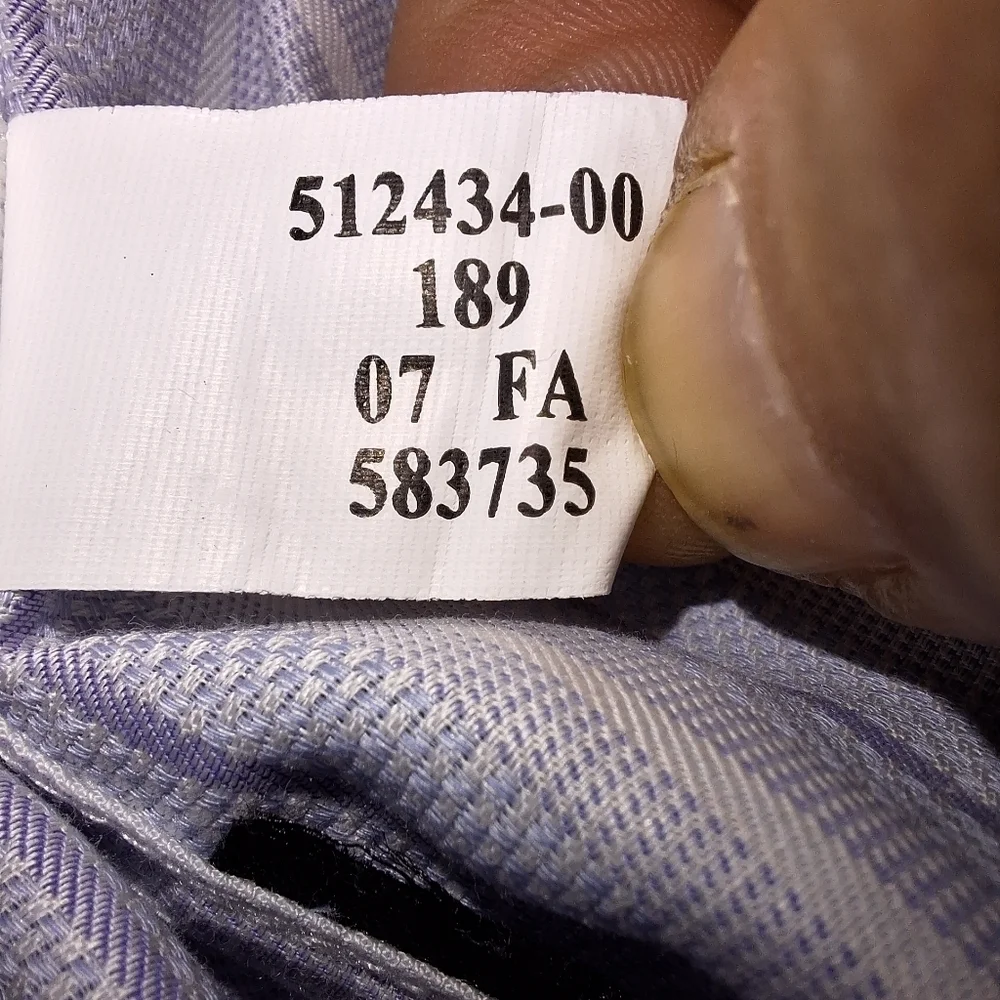 A Banana Republic men's long sleeve button-down dress shirt blue with stripes